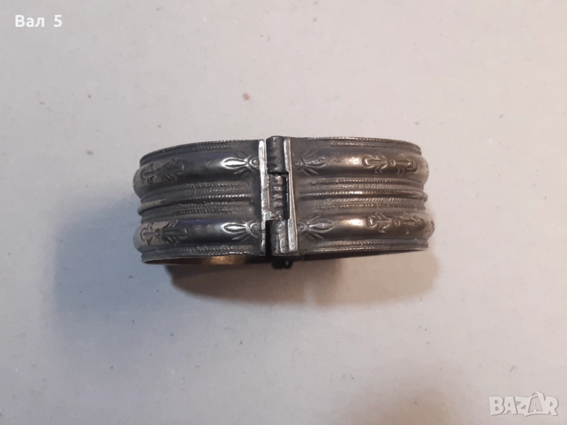 Автентична възрожденска сребърна гривна, снимка 1