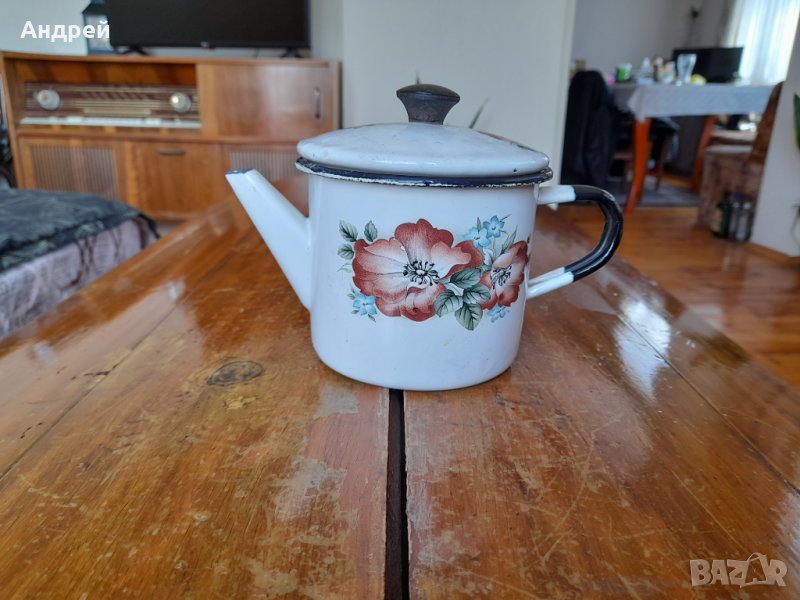 Стар емайлиран чайник #44, снимка 1