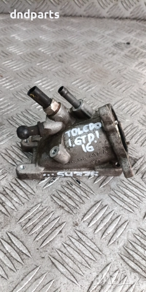 Корпус колектори Seat Toledo 1.6TDI 2016г. 04L128637A	, снимка 1