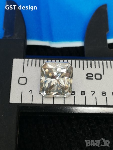 Спешно Уникален Промоция ТОП  Фенси Мойсанит диамант Moissanite Diamond Ледено бяло,3 карата, снимка 1