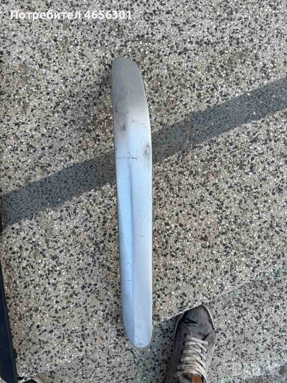 Лява лайсна на предна броня на Мерцедес Mercedes W203 само за 30лв. A2038851721, снимка 1