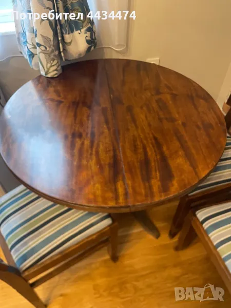 Дървена маса с 5 стола - реновирани, петро и перфектно състояние, снимка 1