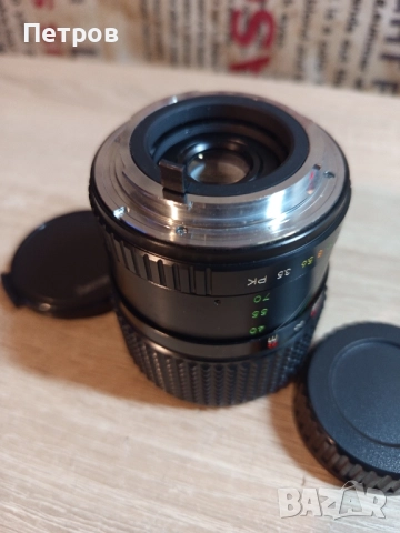 Обектив Revuenon Zoom MC-28-70mm 1:3.5-4.5, снимка 3 - Обективи и филтри - 52263882