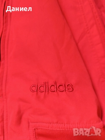 Тънко яке Adidas , снимка 3 - Якета - 51883772