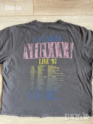Винтидж тениска Nirvana – Live ’93 / In Utero (Zara), снимка 2 - Тениски - 56085969