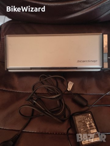 Скенер FUJITSU ScanSnap S1300i Scanner A4 USB с проблем, снимка 4 - Принтери, копири, скенери - 44348858