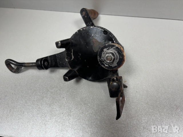 Стар, здрав, работещ Ръчен Шмиргел, снимка 5 - Други инструменти - 48779090