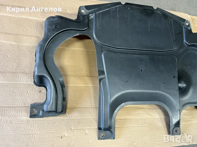 Кората под скоростите за Mercedes C-class W203 2.0i (M111 ръчка), снимка 2 - Части - 56143493