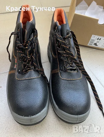 Работни обувки Firsty 44 номер, снимка 4 - Маратонки - 48921826