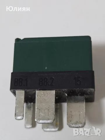 Оригинално зелено реле Mercedes-Benz A0025420319 (Siemens 12V), снимка 2 - Части - 56088225