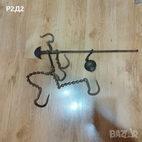 стар кантар с куки и топуз