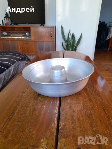 Стара алуминиева форма за кекс #16