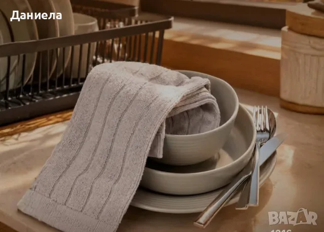 Кърпи Tupperware , снимка 7 - Хавлиени кърпи - 56495899