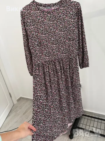 Рокля в размер М, снимка 11 - Рокли - 48511309