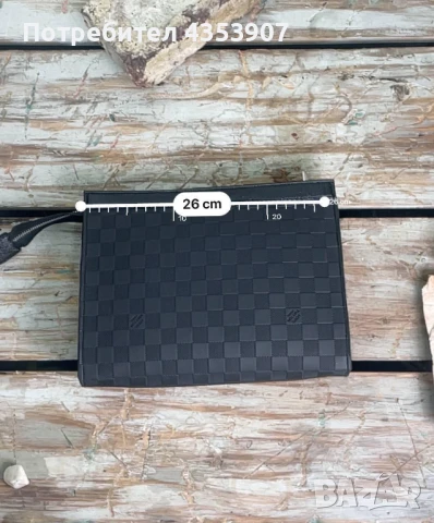 Louis Vuitton дамски клъч, снимка 11 - Чанти - 50493299