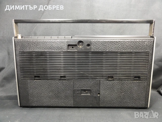 GRUNDIG CONCERT BOY 1100 СТАР РЕТРО ТРАНЗИСТОР РАДИО, снимка 4 - Радиокасетофони, транзистори - 50820294