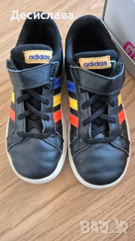 Детски матаронки Адидас (Adidas), 32 номер, снимка 4 - Детски маратонки - 52220981