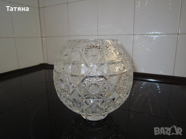 КРИСТАЛНИ ЧАШИ ЗА УИСКИ  ПО 12 БРОЯ КОМПЛЕКТ  ;КРИСТАЛНА СФЕРА -БОХЕМИЯ и др       , снимка 10 - Сервизи - 31542717