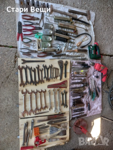 Стари инструменти 