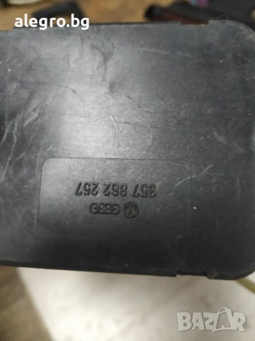 Вакуум Помпа Централно Заключване HELLA 357 862 257 за VW, снимка 4 - Части - 50760083