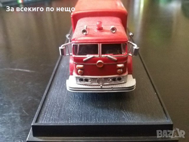 Макети на различни модели пожарни коли (Обява 3 ), снимка 10 - Колекции - 31589260