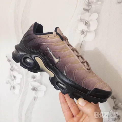 Nike Air Max Plus TN SE номер 39 оригинални маратонки , снимка 17 - Маратонки - 49800702
