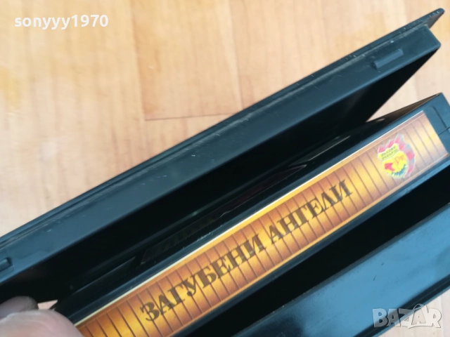 ЗАГУБЕНИ АНГЕЛИ-ORIGINAL VHS VIDEO TAPE 0312251748, снимка 12 - Други жанрове - 52641148