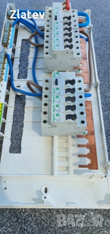 Оборудвани табла Schneider , снимка 2 - Други - 54318643