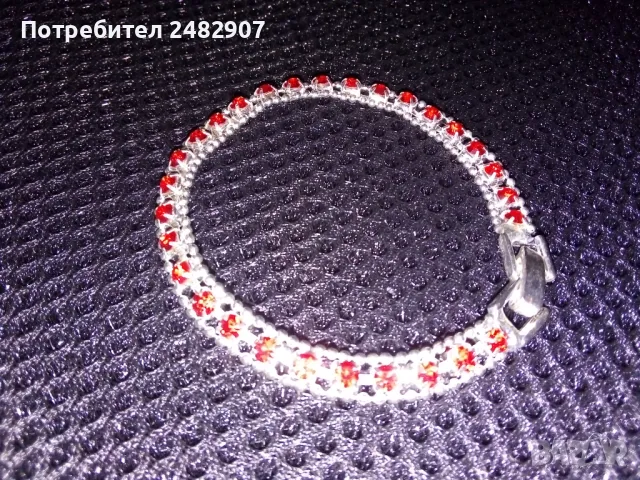 Блестяща дамска гривна, снимка 5 - Гривни - 49435307