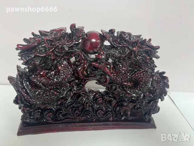 Статуетка дракони