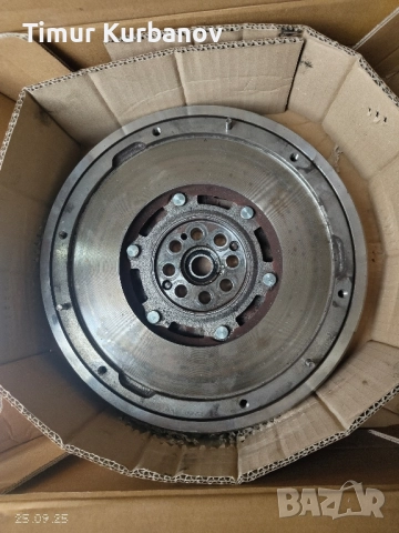 Демпферен маховик и съединител LUK за N22a1 Honda Accord,Civic,CR-V