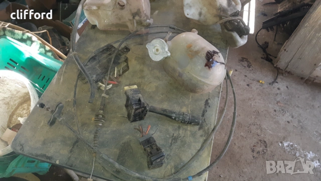 Два броя Нисан Серена-дизел-останали части, снимка 10 - Части - 53150283