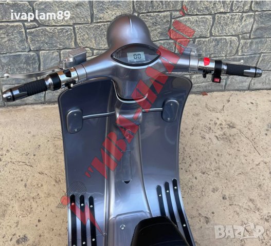Електрически скутер Elektro Futura дизайн Vespa 4000W 20Ah/7 4000W 20Ah/72V+документи за регистрация, снимка 13 - Мотоциклети и мототехника - 34447495