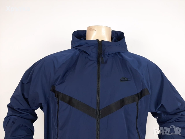 Nike Tech Premium Essentials - Оригинално мъжко яке размер L, снимка 6 - Якета - 53927313