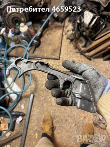 Планка за двигател на Мерцедес Mercedes 2.2Cdi само за 10лв. а6510940127, снимка 3 - Части - 52544084