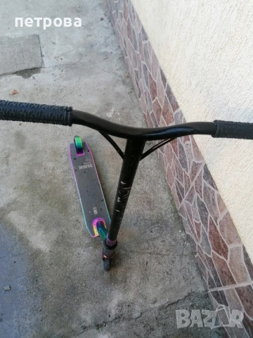 Тротинетка за скачане и трикове, снимка 1