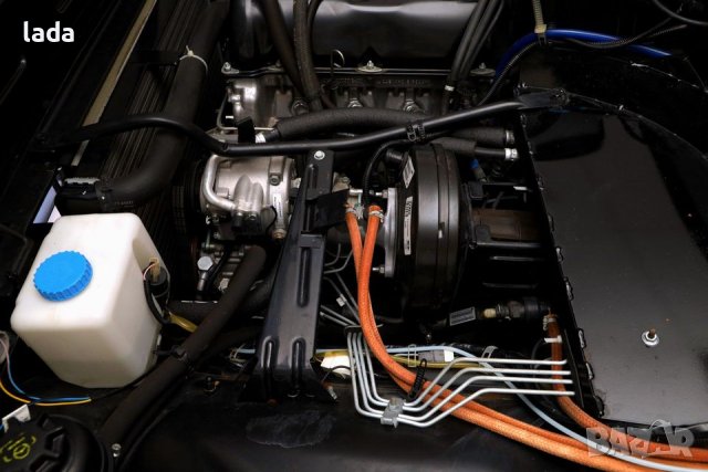 Бронирана ЛАДА Нива, снимка 7 - Автомобили и джипове - 38238116