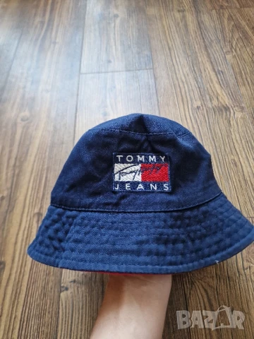 Страхотна шапка TOMMY HILFIGER, унисекс един размер , снимка 4 - Шапки - 51112417