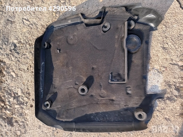 Кора над двигател за Mercedes 2.2 cdi - 646 / Мерцедес 2,2 цди, снимка 2 - Части - 51856542