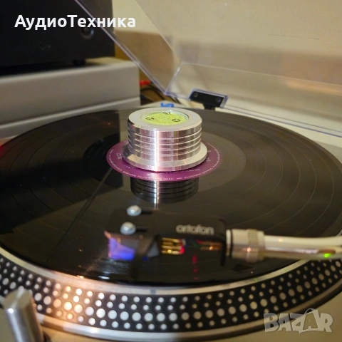 Клампа за грамофон/нова/запечатана 50Hz LP
