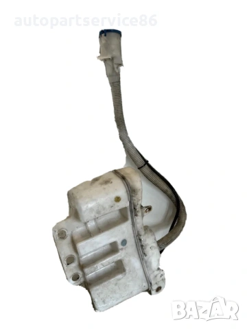 Резервоар за течност за чистачки за Land Rover Range Rover L322 3.0 Td6 (2006) DMB500061