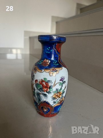 Китайска ваза от порцелан, снимка 1 - Вази - 42434915