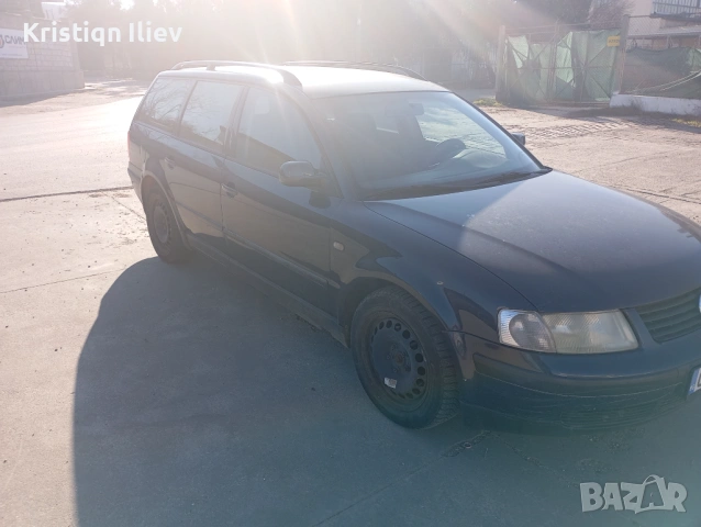 Vw Pasat b5 1.6 Бензин, снимка 3 - Автомобили и джипове - 53037532
