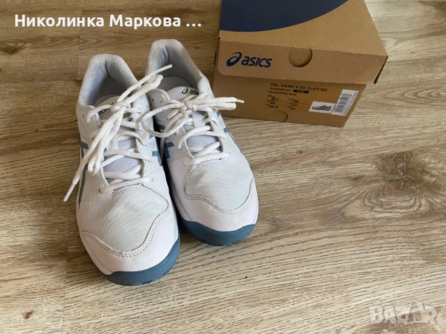 Детски маратонки за зала Asics, снимка 2 - Детски маратонки - 51614935