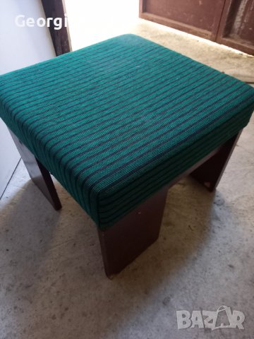 Дървена Табуретка стар модел 