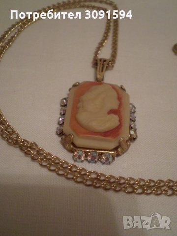 Камея медальон на верижка месинг многоцветно стъкло камеята е изработена от висококачествени материя, снимка 13 - Антикварни и старинни предмети - 35159842