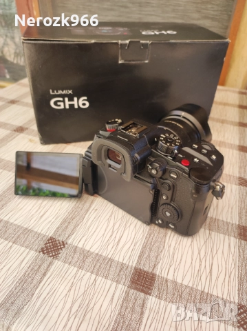 PanasonicLumix GH6 + Обектив Panasonic Leica 12-60mm f/2.8-4+аксесоари, снимка 4 - Фотоапарати - 51625368