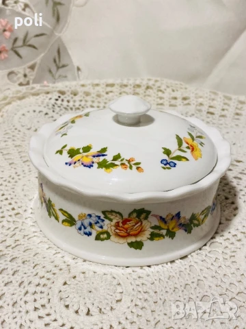 порцеланова кутия , снимка 1