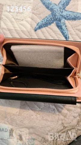 Дамско портмоне , снимка 2 - Портфейли, портмонета - 30663879