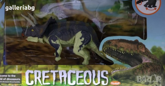 Реалистични фигурки на динозаври